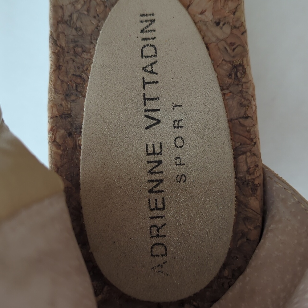 Adrienne Vittadini Sport Claud Metallic Cork Zip Heel Sandal 7.5M Metallic Taupe - Picture 3 of 16